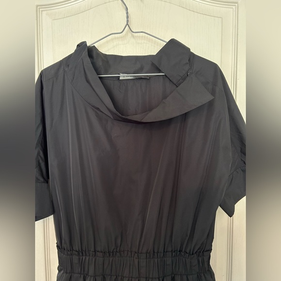 Lida Baday Elegant Black Dress - Picture 2 of 8